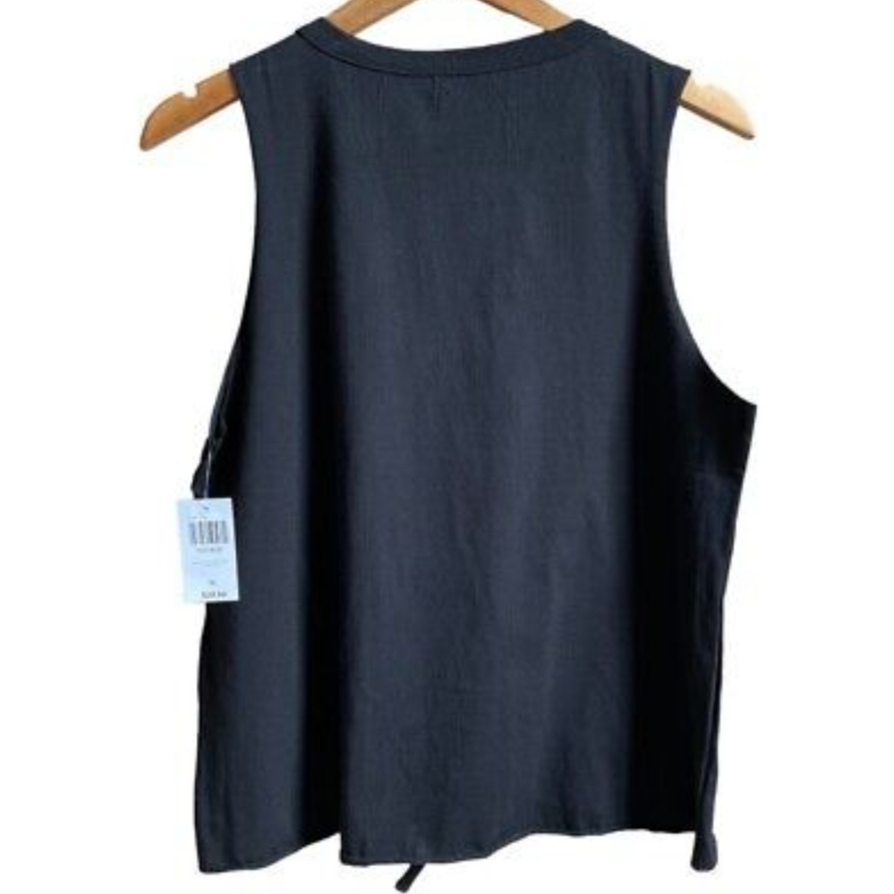 NWT Women's Fall Out Boy Hot Topic Tank Top - Picture 10 of 11
